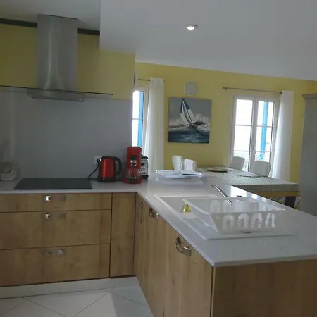 T2 50m² Vue Presqu'il De Giens. Rc Appartement Hyères