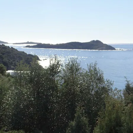 T2 50m² Vue Presqu'il De Giens. Rc Hyères